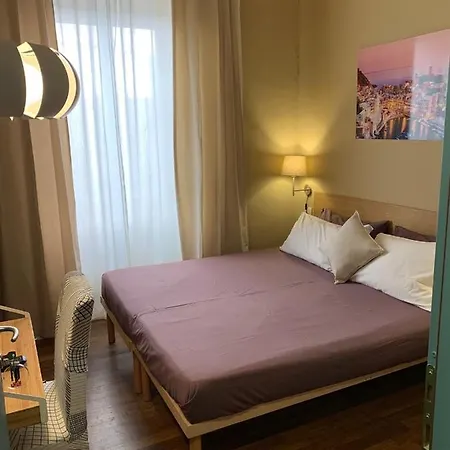 Mama ゲストハウス ラ・スペツィア