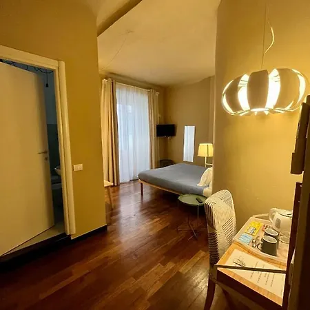 Hotel Mama