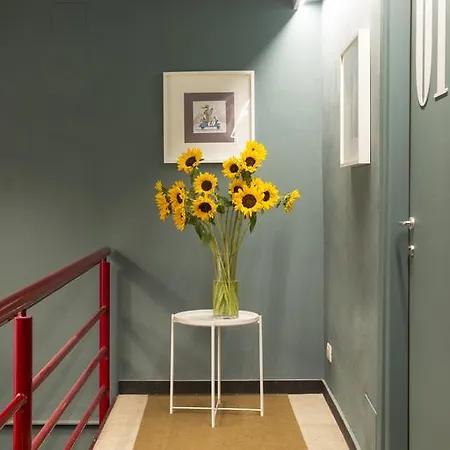 Hotel Mama